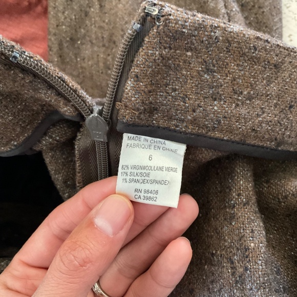 Theory Tensley Wool and Silk Blend Flared Trousers - Picture 6 of 6